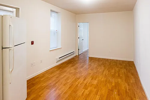 1439 Tasker St #1 Photo 1