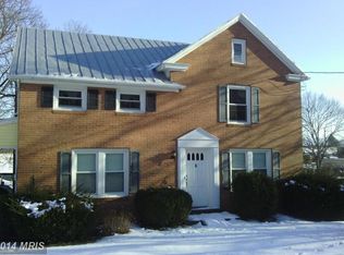 12320 Back Rd, Toms Brook, VA 22660