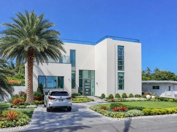 2421 NE 201st St, Miami, FL 33180