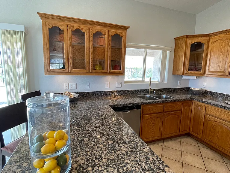 12055 Highland Ave — Photo 14