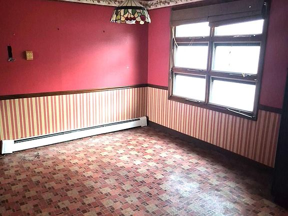 5th image of 88 N Welles Ave