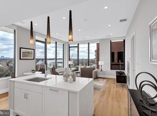 801 N Fairfax St #319, Alexandria, VA 22314