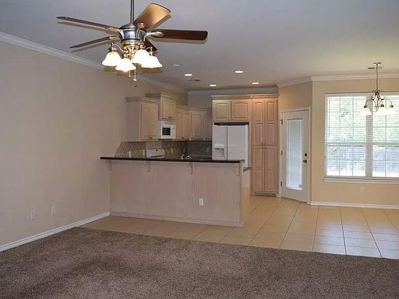 3rd image of 11325 NW 121st Pl