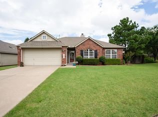 1608 W Waco St S, Broken Arrow, OK 74011