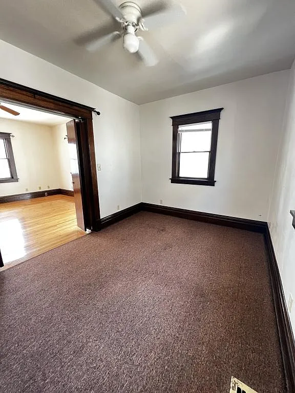 1812 Oregon St — Photo 4