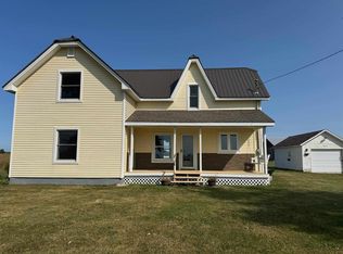 5675 E Rosebush Rd, Rosebush, MI 48878