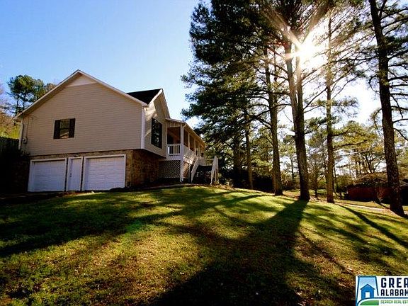5th image of 1808 Creely Dr