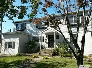 49 Wilson Ave, Amityville, NY 11701