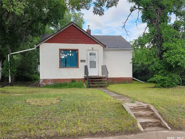 185 3rd AVENUE SE, Swift Current, SK S9H 3K3