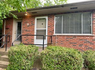 2916 Hallmark Ln APT C, Saint Louis, MO 63125