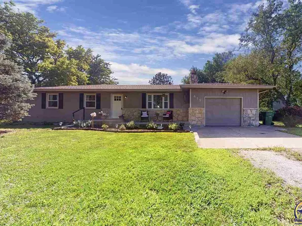 419 Topeka Ave, Paxico, KS 66526