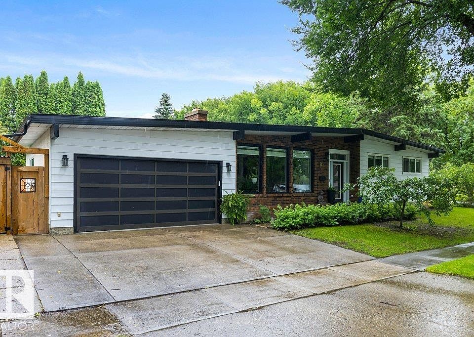 1st image of 84 Fleetwood Cres
