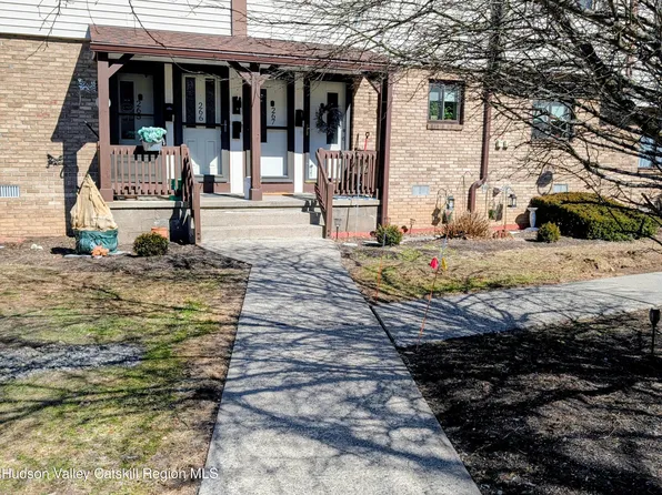 266 Village Court, Kingston, NY 12401