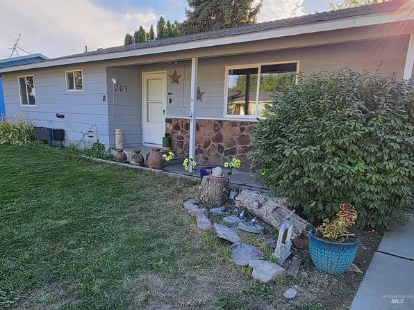 203 1st Ave W, Marsing, ID 83639
