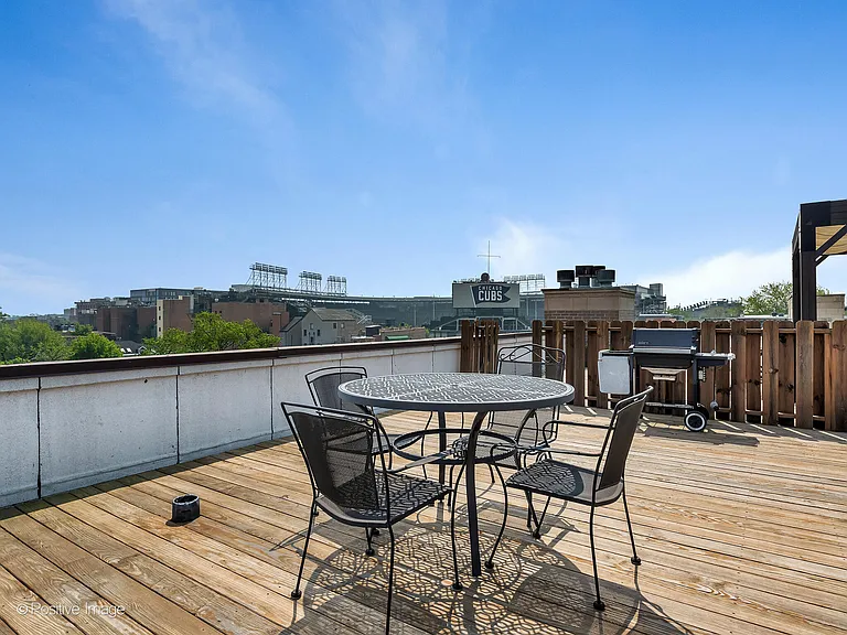 3715 N Wilton Ave #1 — Photo 17
