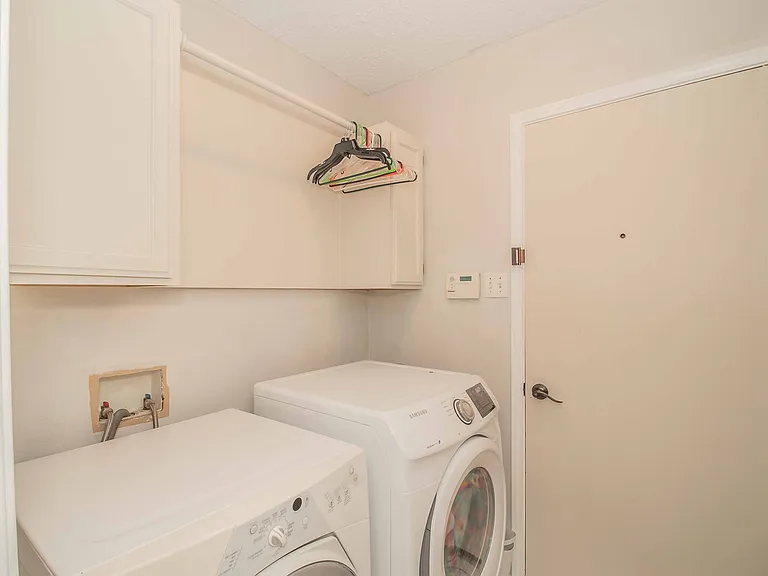 436 Hillside Dr — Photo 19
