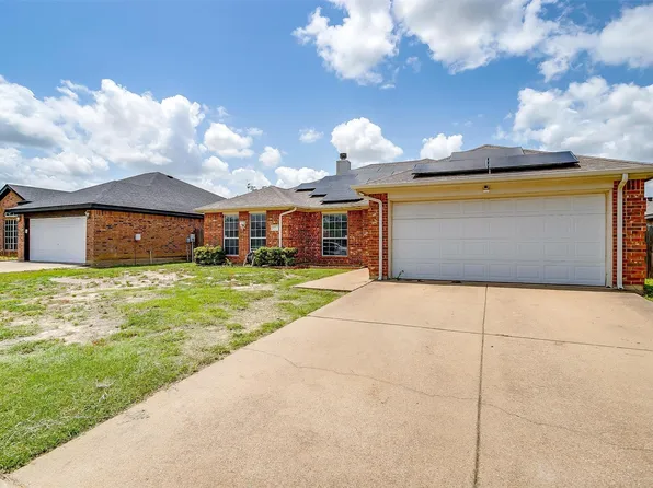 953 Mesa Vista Dr, Crowley, TX 76036