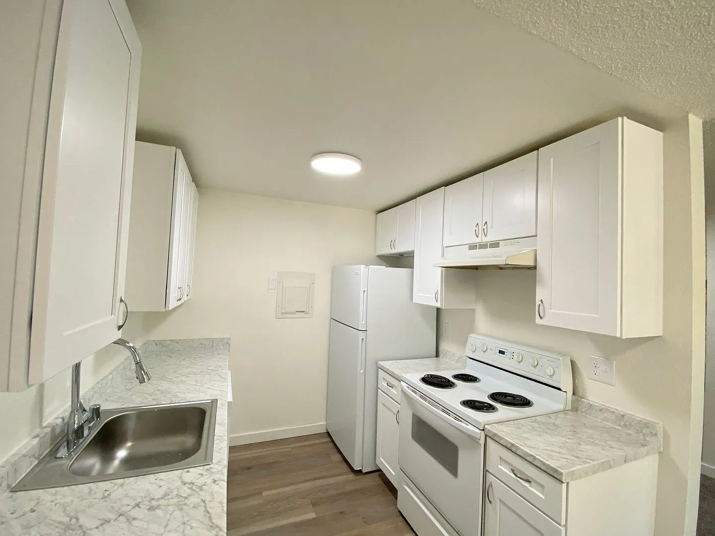 Lincoln Ave Apartments LLC — Photo 2