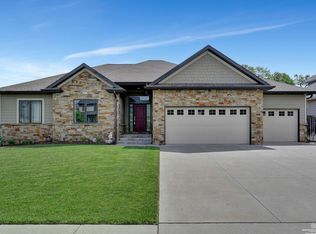 6610 Granite Ridge Ct, Lincoln, NE 68526