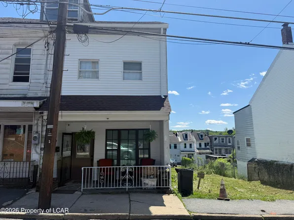 514 W Coal St, Shenandoah, PA 17976