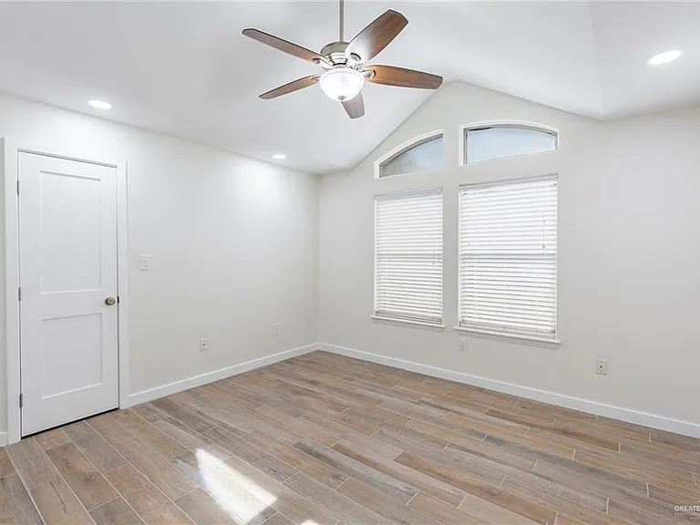 4207 San Daniel — Photo 12
