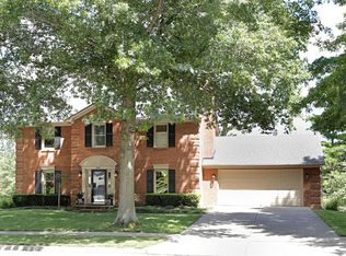 989 Rockbridge Rd, Lexington, KY 40515