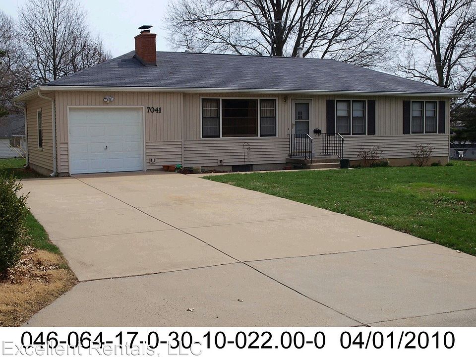 7041 Walmer St, Overland Park, KS 66204 Zillow