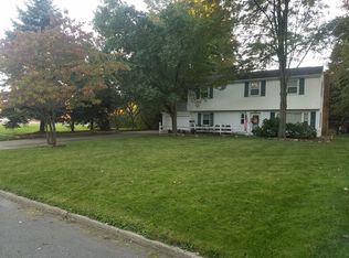 1933 Wendy Ln, Poland, OH