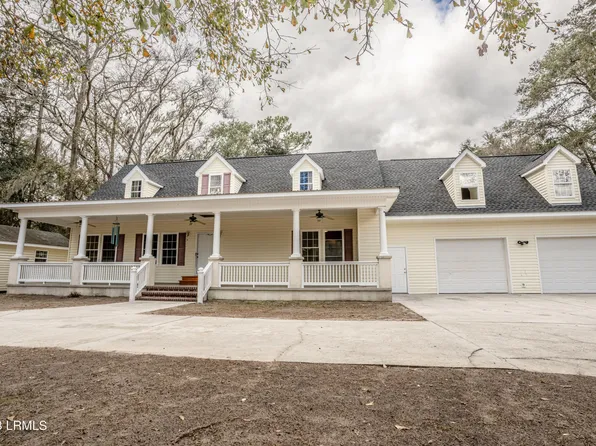25 Joe Frazier Rd, Beaufort, SC 29906