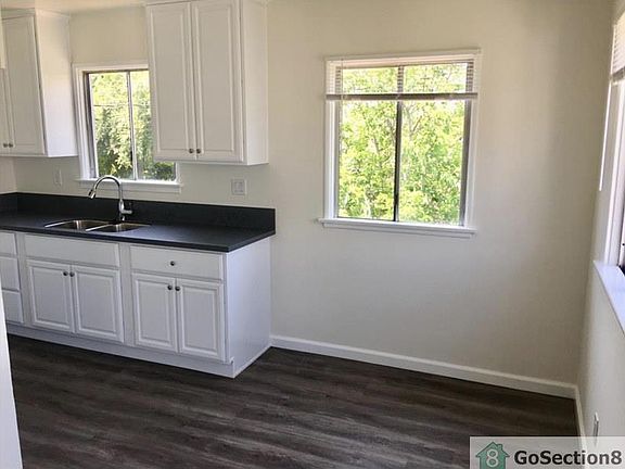 3rd image of 5654 Case Ave APT 3