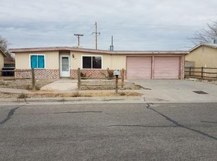 7525 Frederick Ln SW, Albuquerque, NM 87121