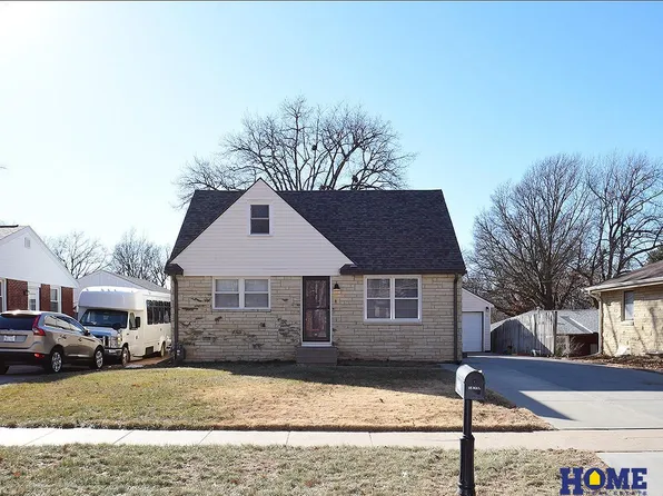 2317 Burnham St, Lincoln, NE 68502