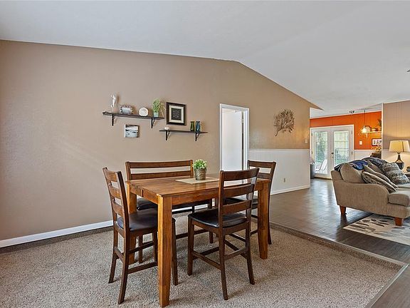5th image of 2603 Wisteria Ct