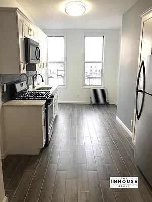 Rented by The InHouse Group | media 3