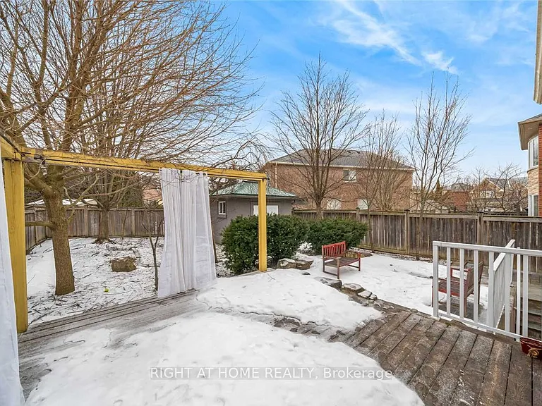 9 Alyssum Ct #LOWER — Photo 12