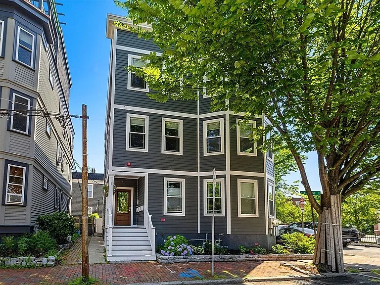 1 Blackstone St #3 — Photo 16