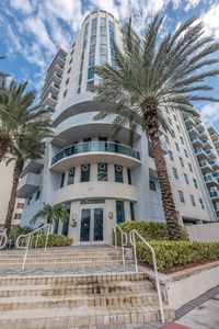9201 Collins Ave APT 923, Surfside, FL, 33154