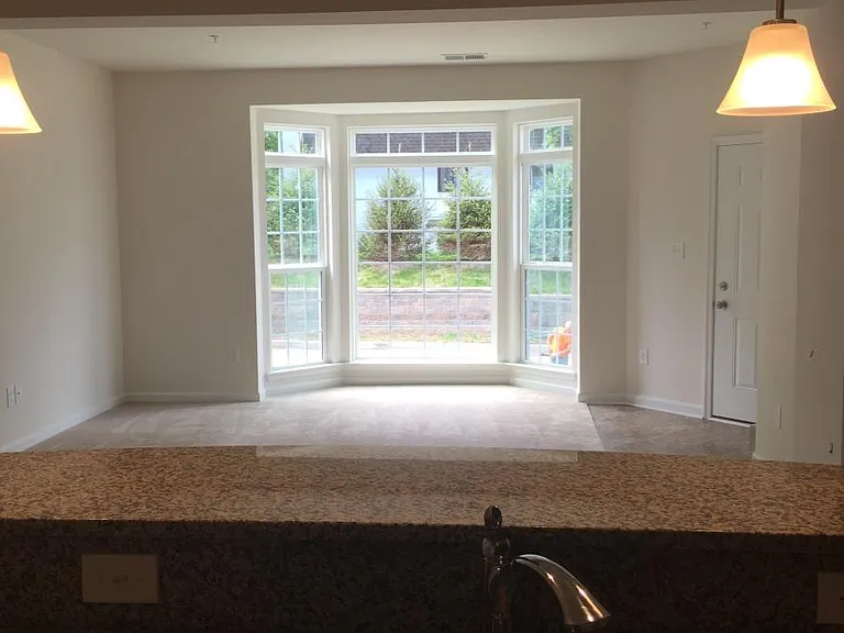 46 Eagle Ln — Photo 2