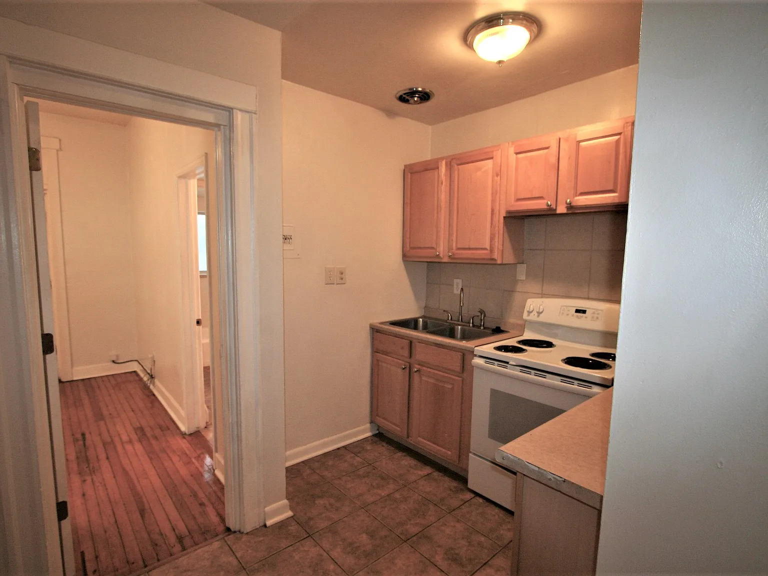 1 bed, 500 sqft, $1,195 — Photo 4