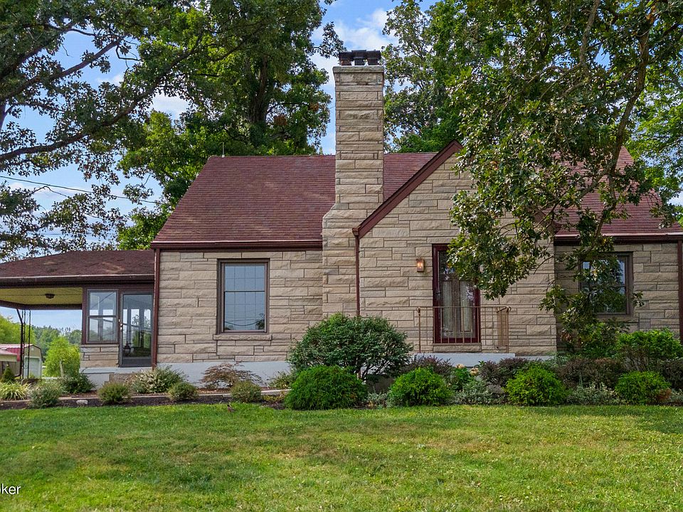 Stellar Homes | Projects / 2289 Mountain Heights Dr