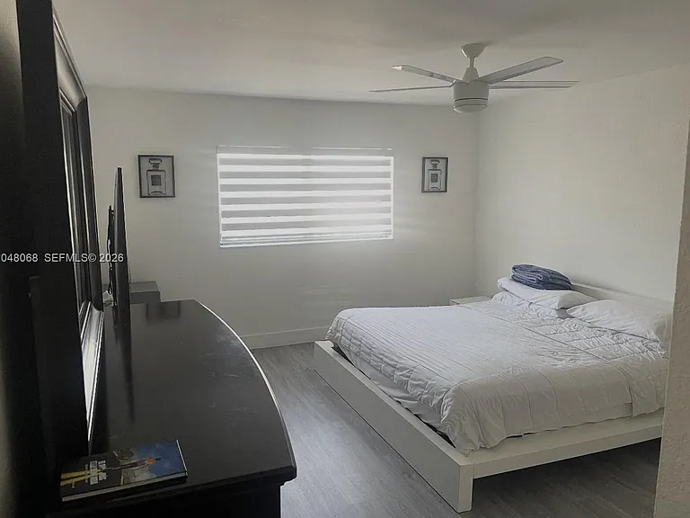 1440 SW 118th Ave — Photo 14