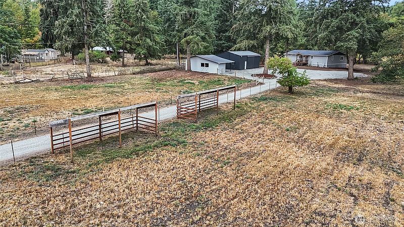 4th image of 15841 Bald Hill Road SE