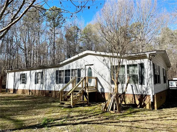 7839 Doe Run Trl, Staley, NC 27355