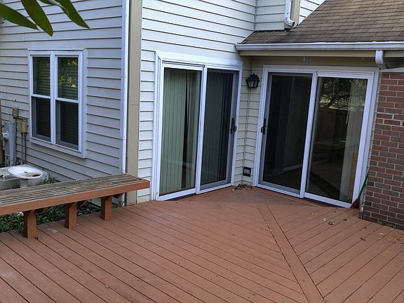 3rd image of 17 White Pine Dr