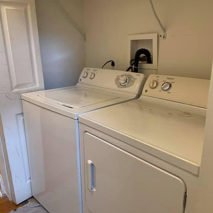 1st image of 2035 N Carlisle St #3