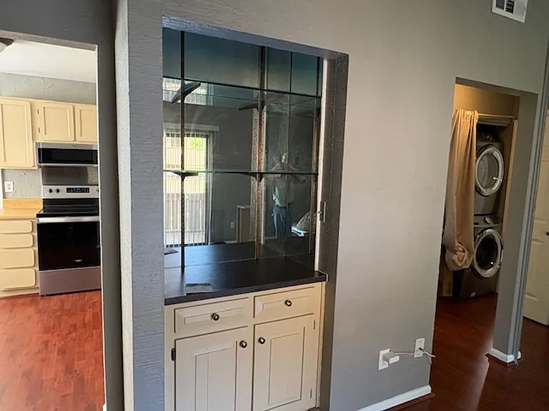 1622 Cedarview Ct — Photo 3