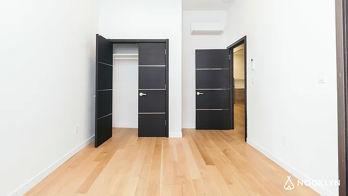 Rented by Nooklyn NYC LLC | media 46