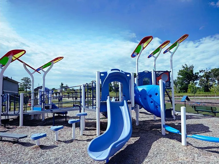 122 Salers Rd — Photo 32