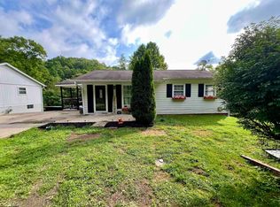 549 Cody Ln, Weston, WV 26452