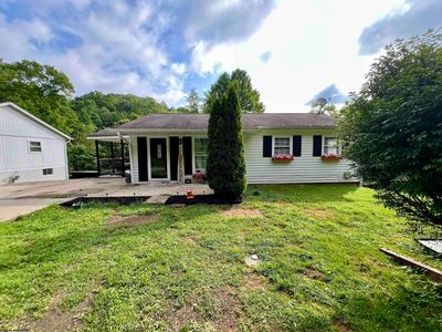 549 Cody Ln, Weston, WV, 26452